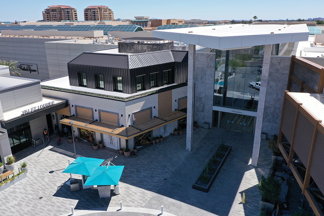 Louvered Trellis System Provides Unique VisionProofing for Scottsdale